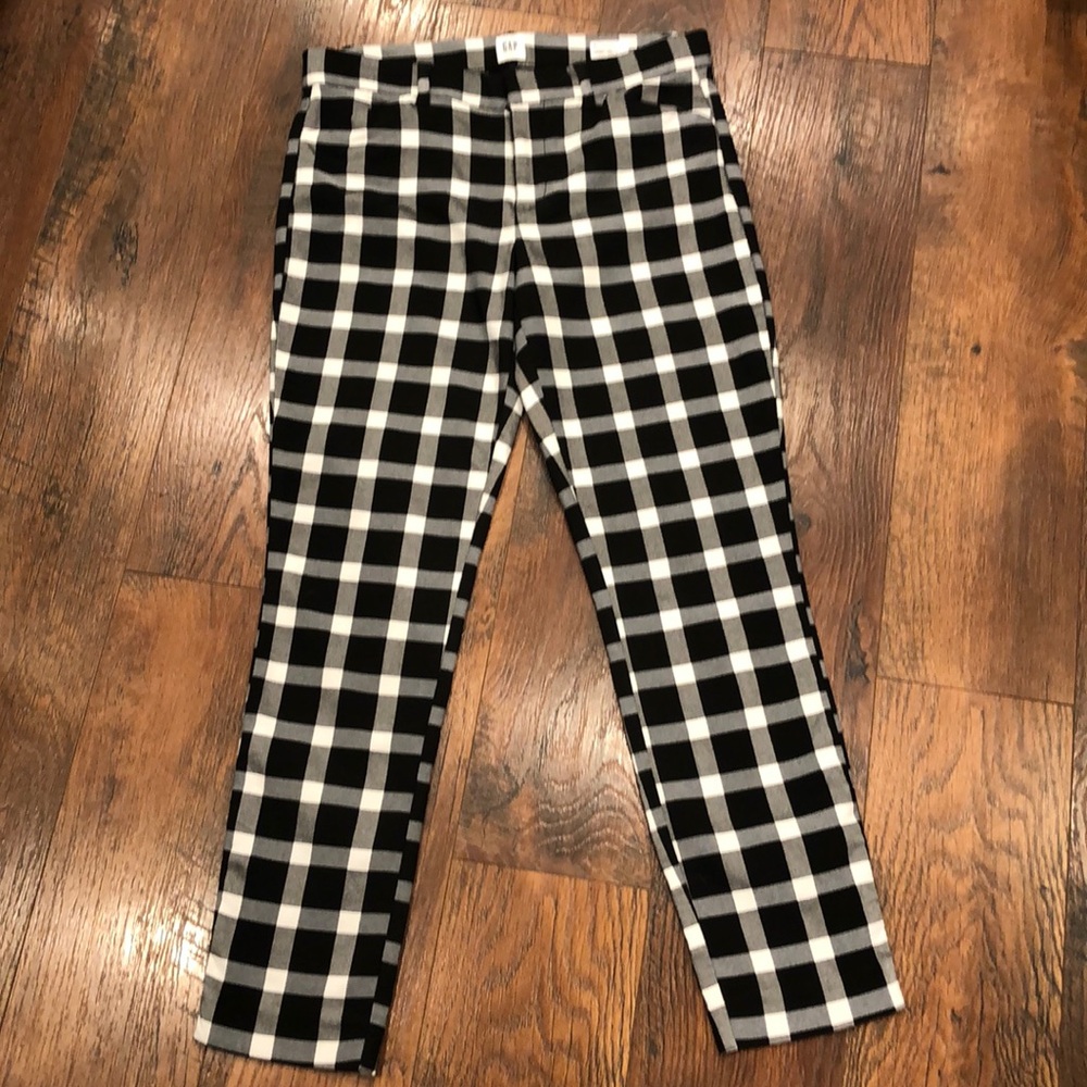 Gap Checkered Cropped Pants